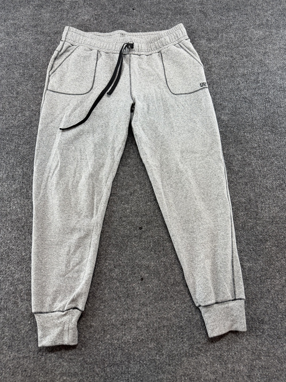 Albion Jogger Pants Womens Medium Gray French Terry Ankle Cuff Drawstring